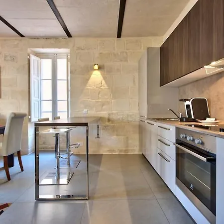 Vallettastay - Orangerie Two Bedroom 402